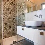 La Vie By Vintage Travel Villa Svoronata