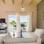 La Vie By Vintage Travel
