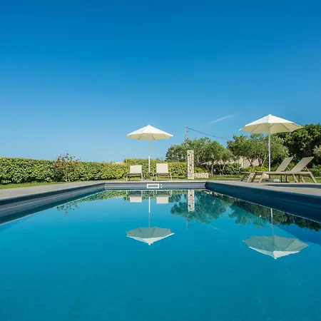 Villa La Vie By Vintage Travel