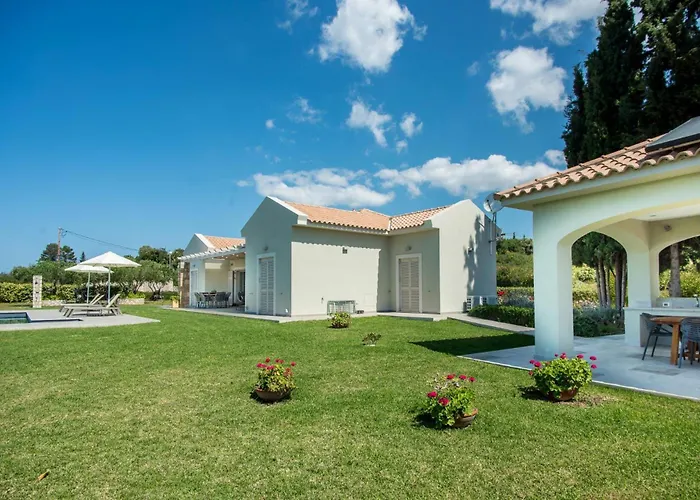 Villa La Vie By Vintage Travel Svoronata